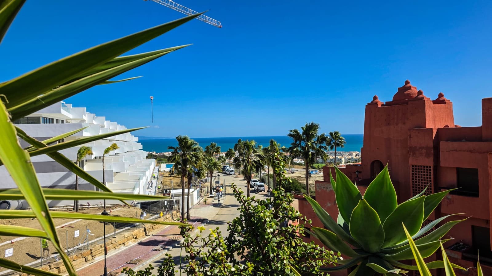 3 bedroom Penthouse for sale in La Duquesa / Puerto de la Duquesa with pool garage - € 495,000 (Ref: 9614436)