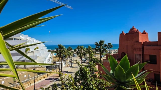 3 soverom Penthouse til salgs i La Duquesa / Puerto de la Duquesa, Manilva med svømmebasseng garasje - € 529 000 (Ref: 9614436)