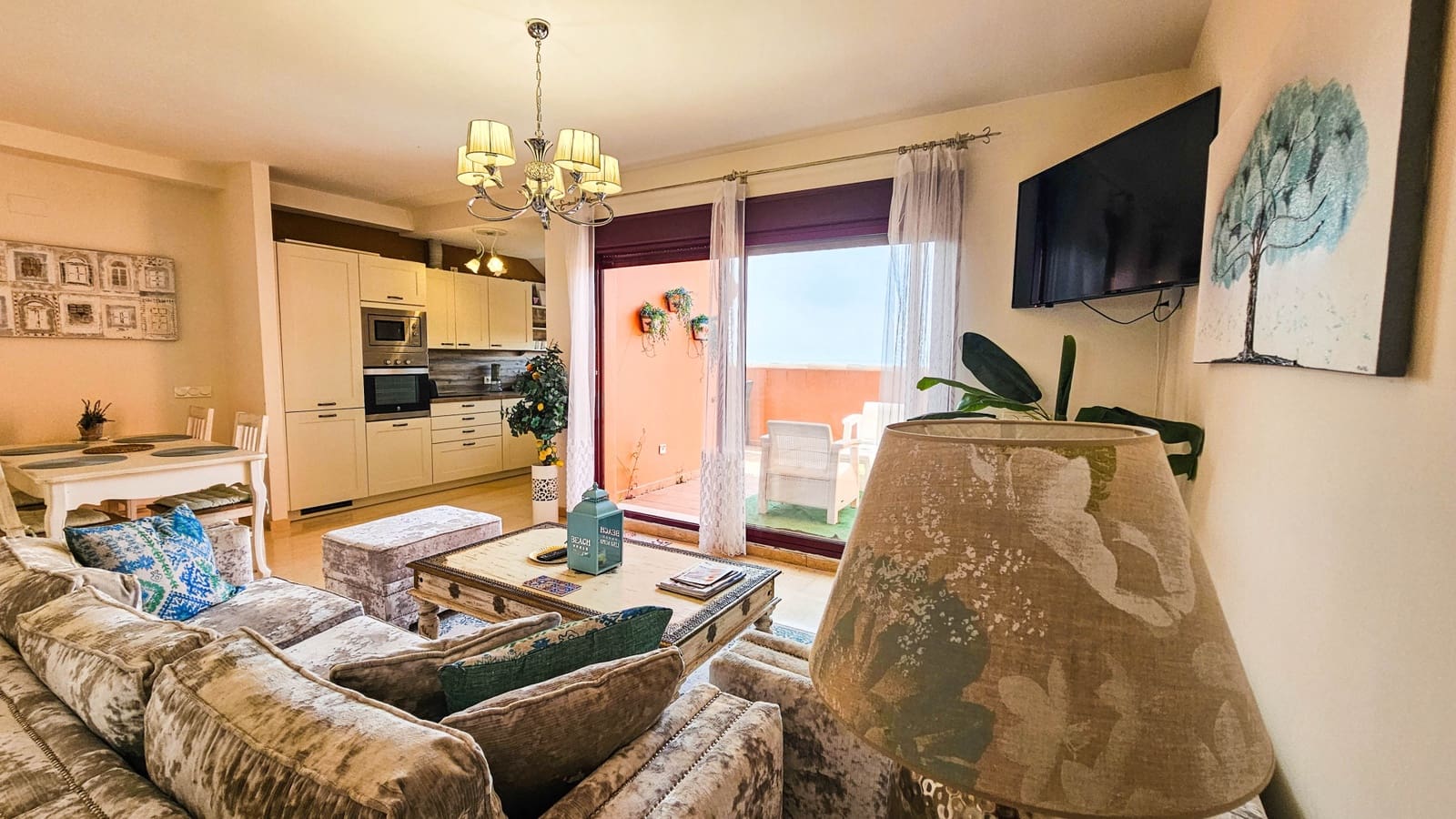 2 soverom Penthouse til salgs i La Duquesa / Puerto de la Duquesa med svømmebasseng garasje - € 335 000 (Ref: 9643484)