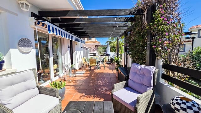 2 soveværelse Lejlighed til salg i La Duquesa / Puerto de la Duquesa, Manilva med swimmingpool garage - € 269.000 (Ref: 9672708)