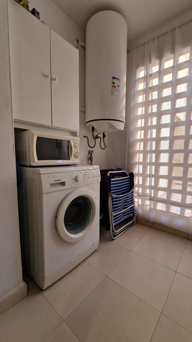 Apartamento de 3 habitaciones en La Duquesa / Puerto de la Duquesa en venta con garaje - 319.000 € (Ref: 9672709)