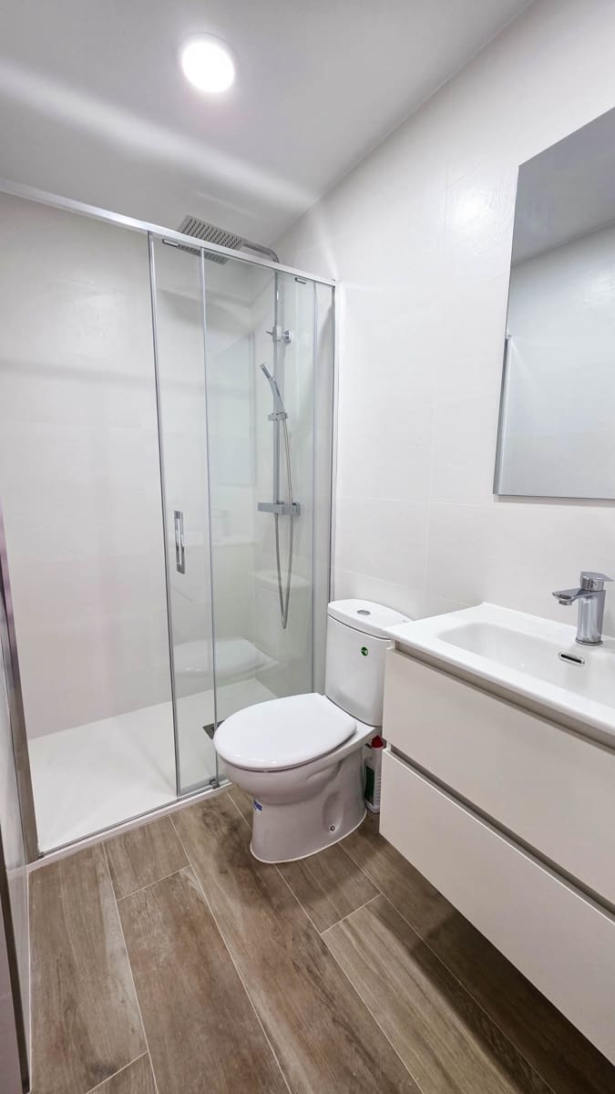 2 bedroom Townhouse for sale in Manilva with pool - € 249,000 (Ref: 9674181)