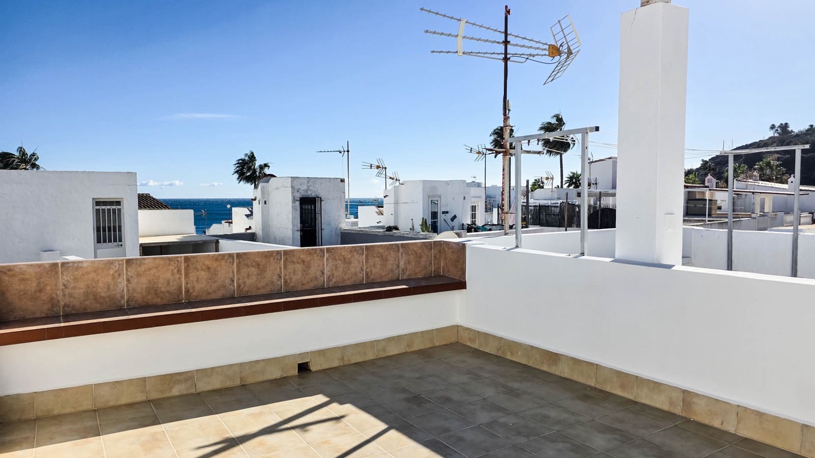 2 bedroom Townhouse for sale in Manilva with pool - € 249,000 (Ref: 9674181)