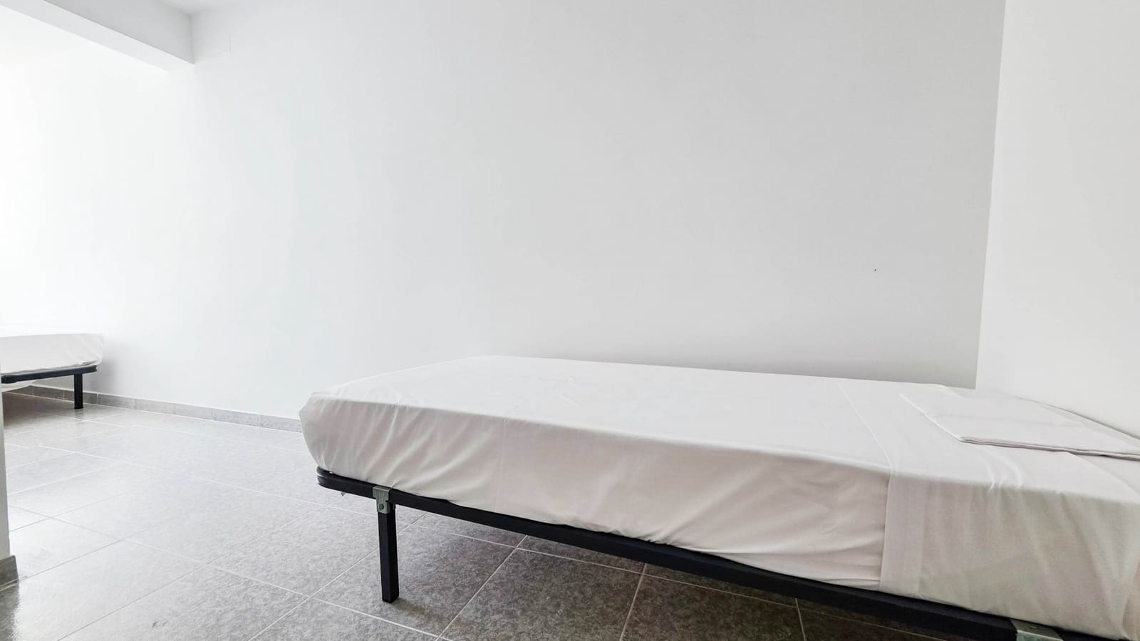 2 bedroom Townhouse for sale in Manilva with pool - € 249,000 (Ref: 9674181)