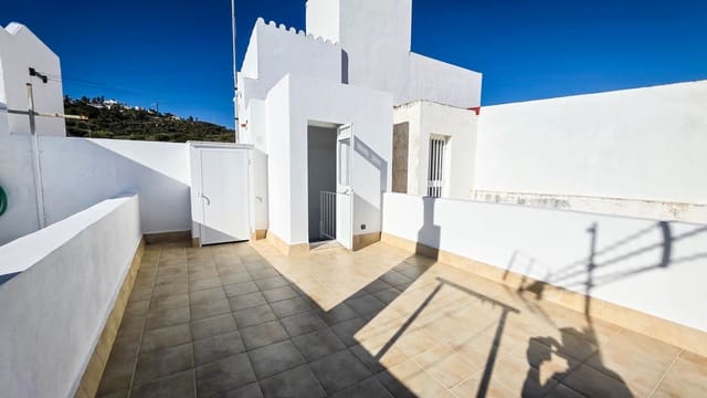 2 sovrum Hus till salu i Chullera, Manilva med pool - 249 000 € (Ref: 9674181)