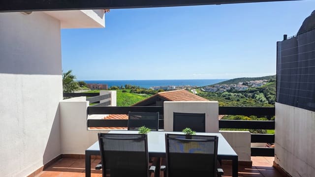 2 bedroom Apartment for sale in La Duquesa / Puerto de la Duquesa, Manilva with pool garage - € 299,900 (Ref: 9676734)