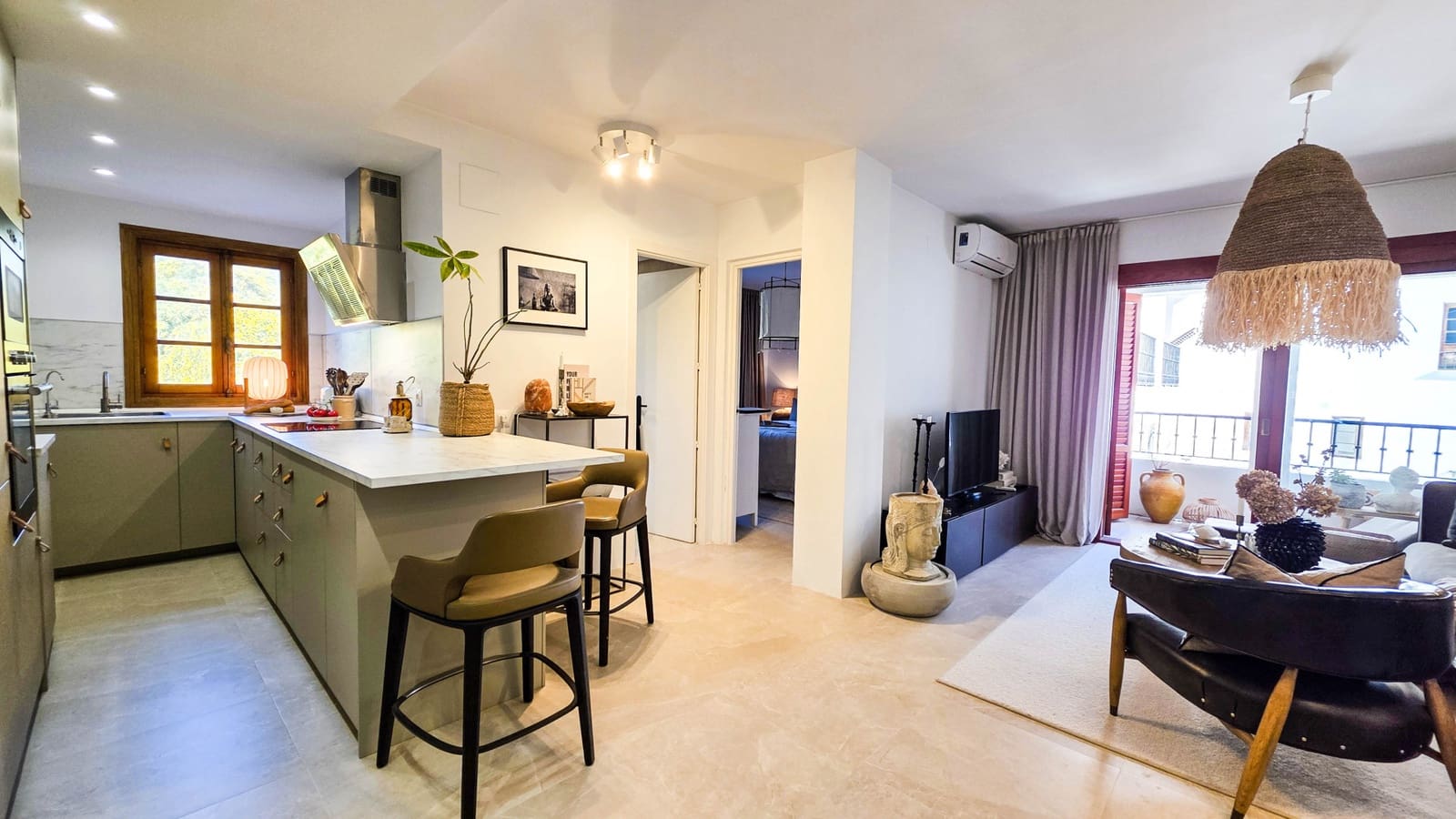 1 quarto Apartamento para venda em La Duquesa / Puerto de la Duquesa - 220 000 € (Ref: 9685689)