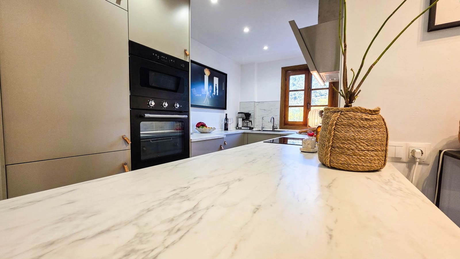 1 quarto Apartamento para venda em La Duquesa / Puerto de la Duquesa - 220 000 € (Ref: 9685689)