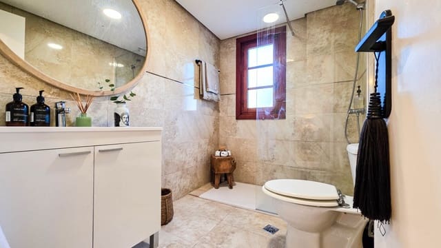 1 soveværelse Lejlighed til salg i La Duquesa / Puerto de la Duquesa, Manilva - € 220.000 (Ref: 9685689)