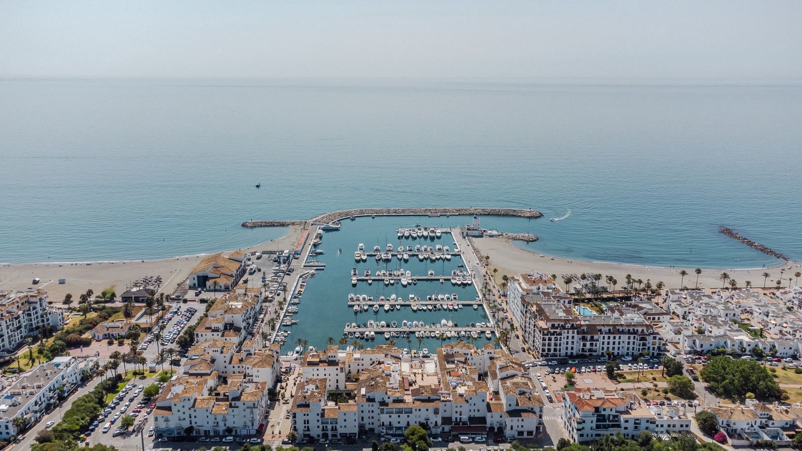 1 quarto Apartamento para venda em La Duquesa / Puerto de la Duquesa - 220 000 € (Ref: 9685689)