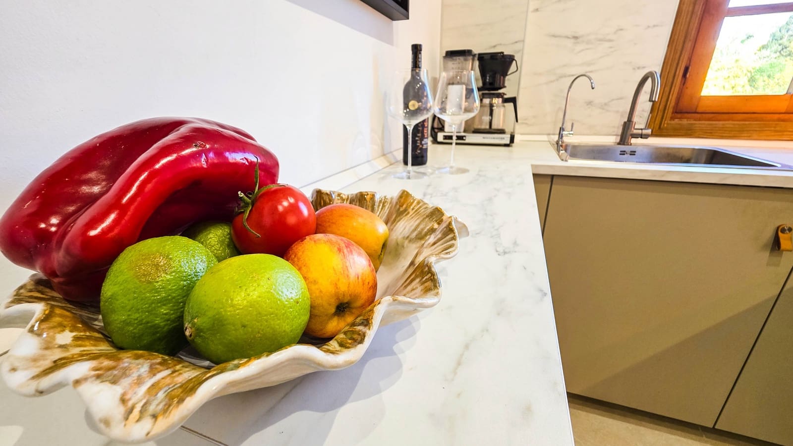 1 quarto Apartamento para venda em La Duquesa / Puerto de la Duquesa - 220 000 € (Ref: 9685689)