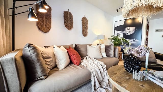 1 soveværelse Lejlighed til salg i La Duquesa / Puerto de la Duquesa, Manilva - € 220.000 (Ref: 9685689)