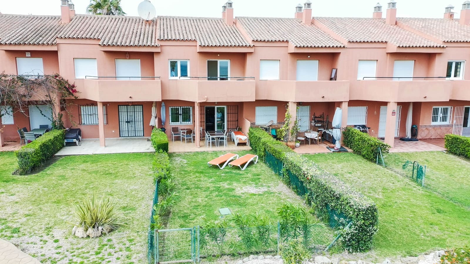 3 sovrum Hus till salu i Manilva med pool - 549 000 € (Ref: 9758519)
