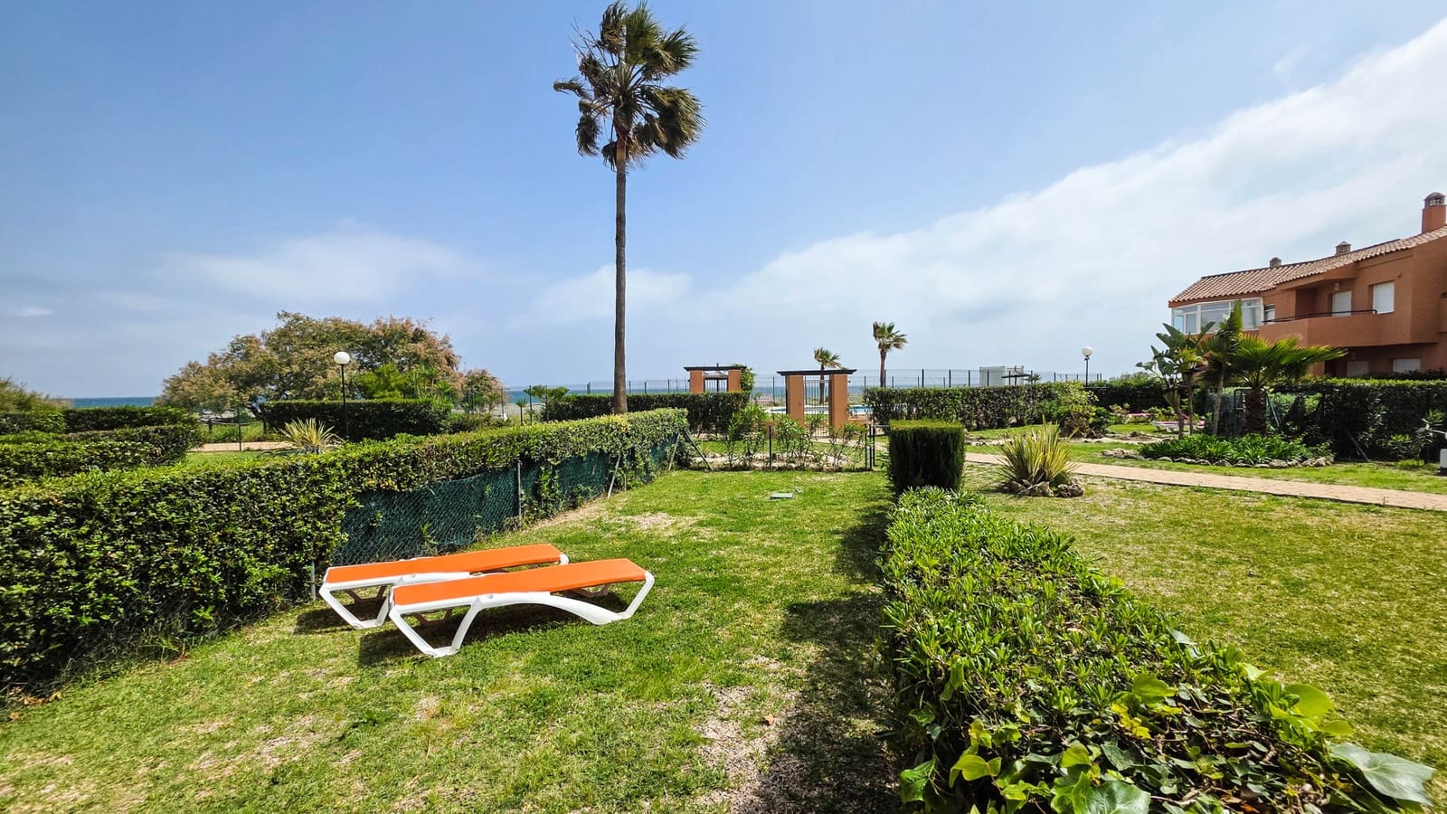 3 sovrum Hus till salu i Manilva med pool - 549 000 € (Ref: 9758519)