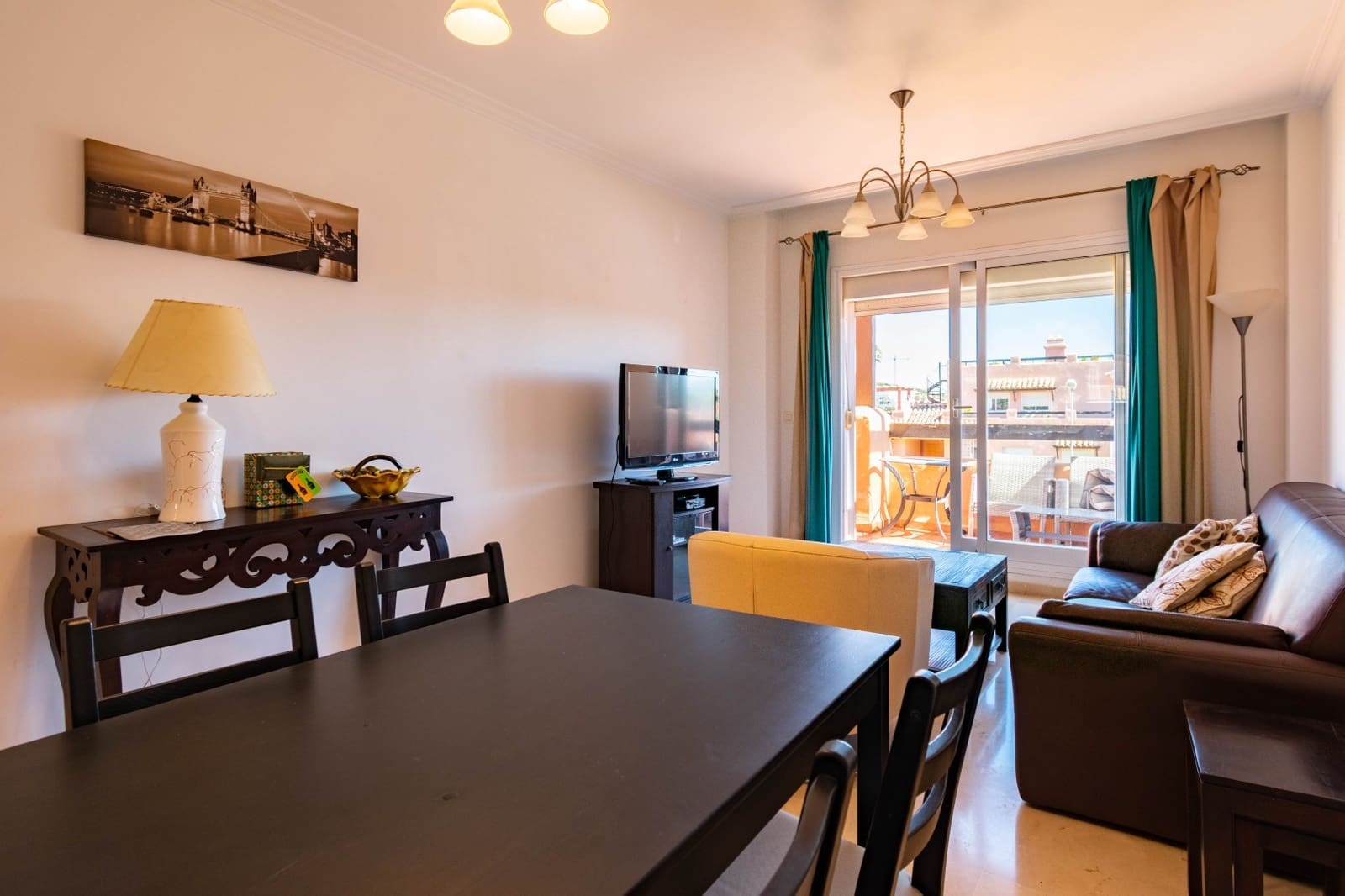 2 chambre Penthouse à vendre à Casares avec piscine garage - 255 000 € (Ref: 9761497)