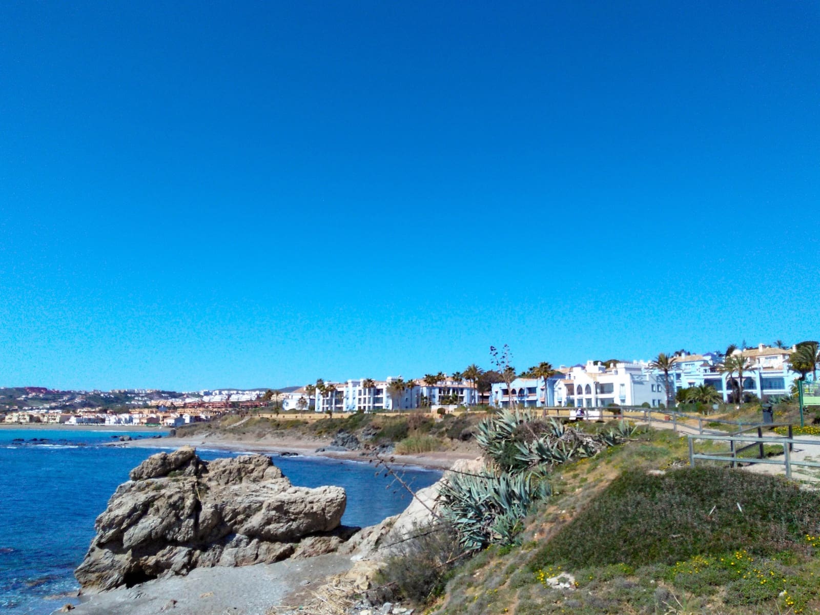 2 chambre Penthouse à vendre à Casares avec piscine garage - 255 000 € (Ref: 9761497)