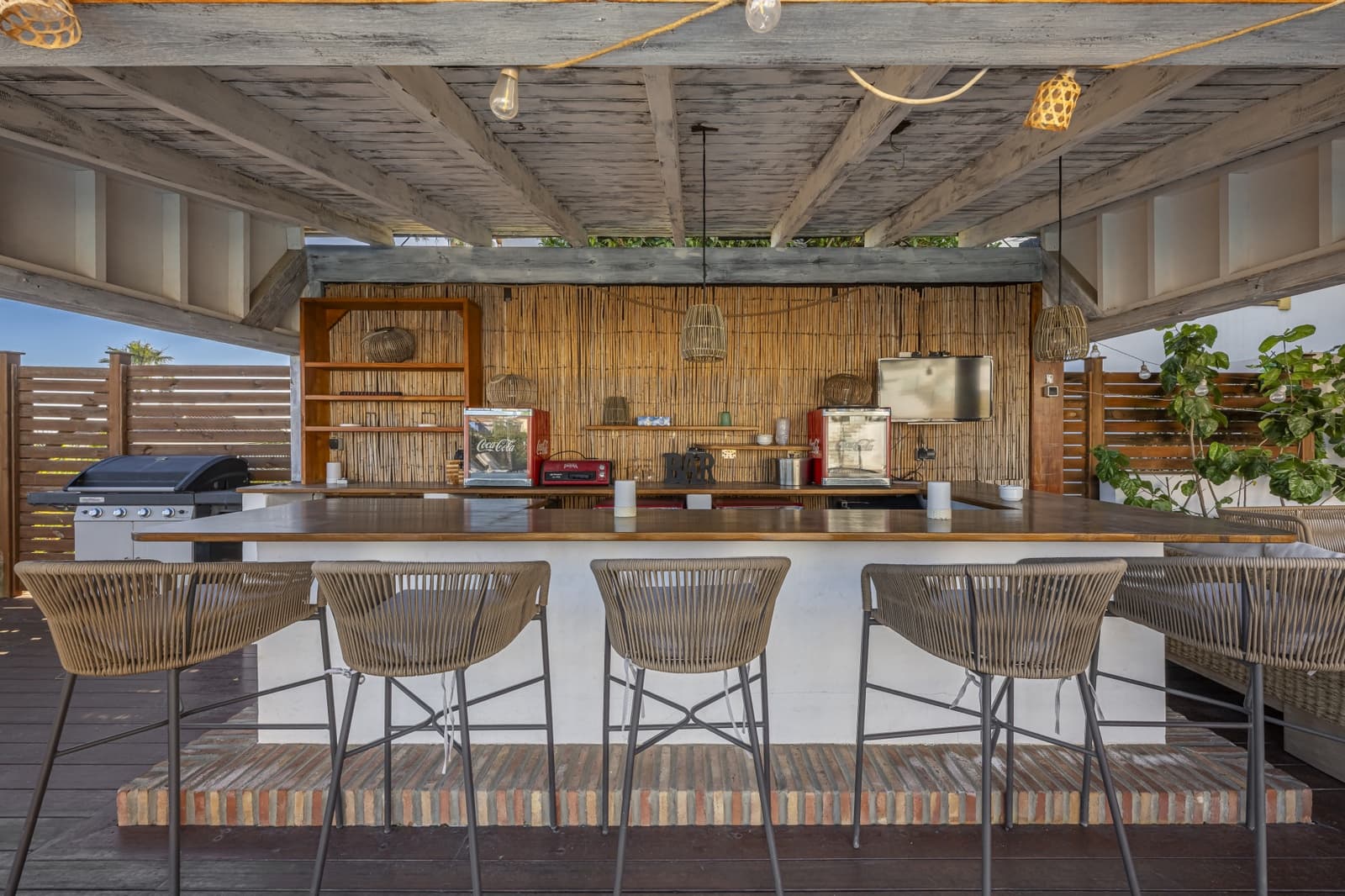 Chalet de 6 habitaciones en La Duquesa / Puerto de la Duquesa en venta con piscina garaje - 2.800.000 € (Ref: 9777245)