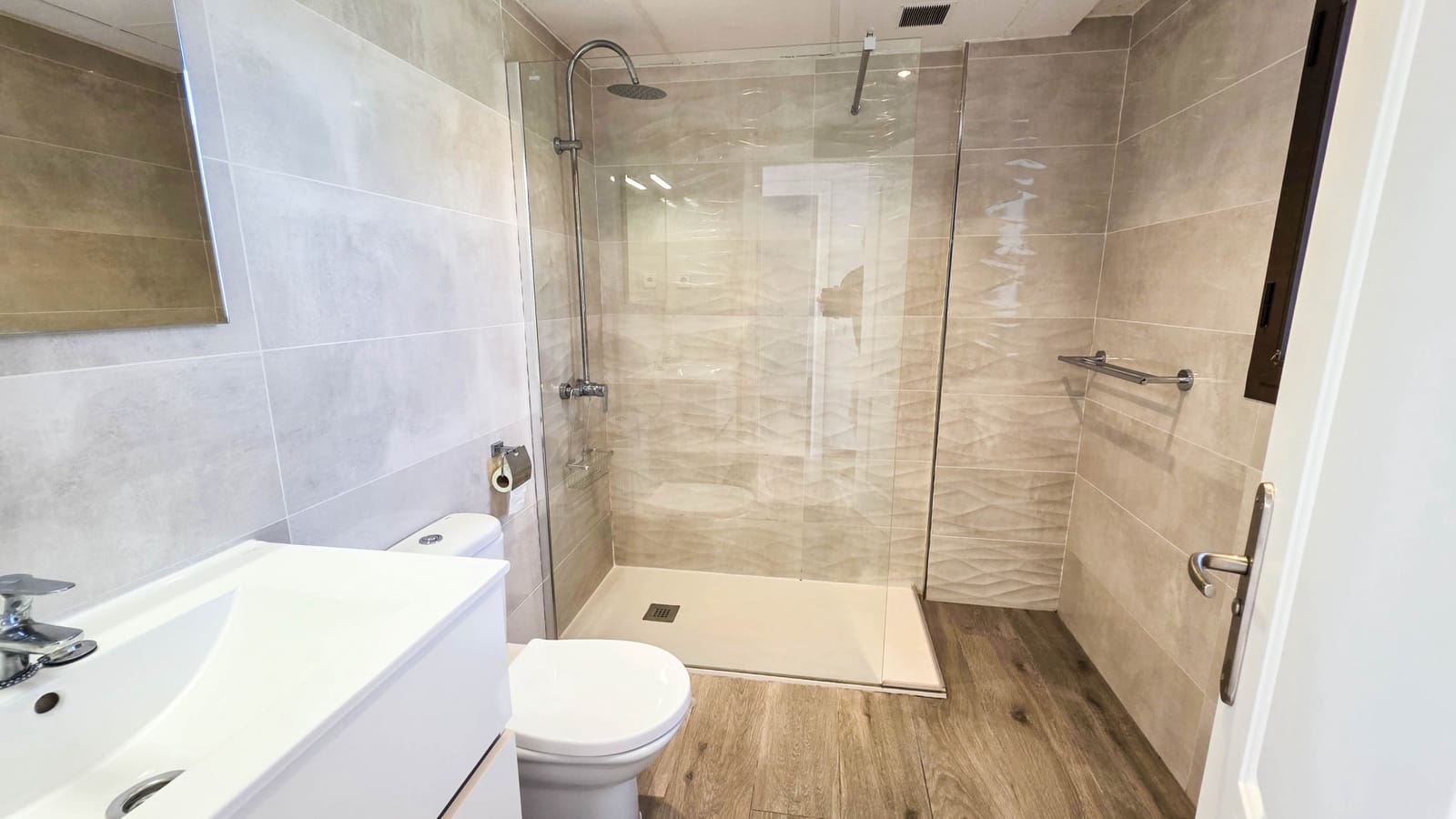 3 bedroom Penthouse for sale in Buenas Noches with pool garage - € 465,000 (Ref: 9783393)