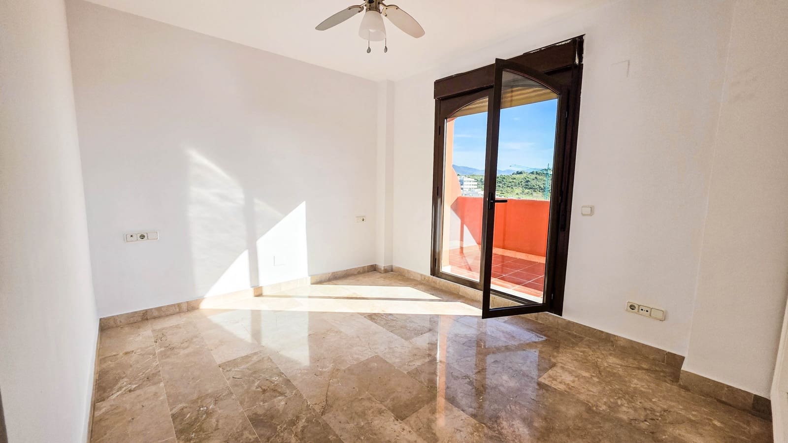 3 bedroom Penthouse for sale in Buenas Noches with pool garage - € 465,000 (Ref: 9783393)