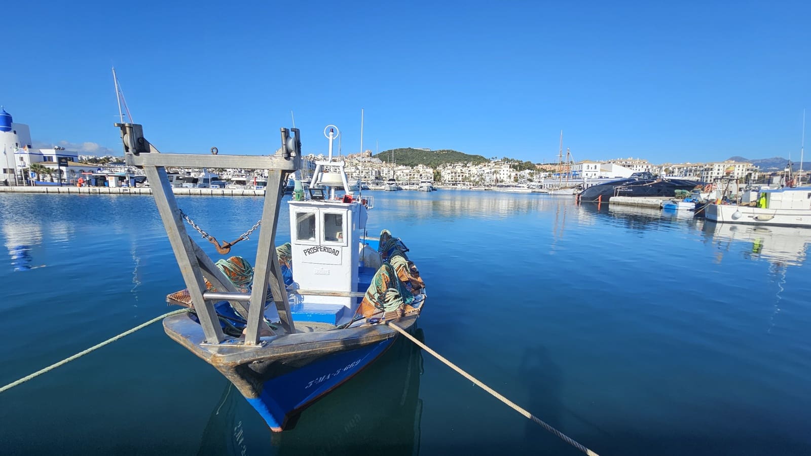 3 Zimmer Apartment zu verkaufen in La Duquesa / Puerto de la Duquesa mit Pool Garage - 395.000 € (Ref: 9783478)