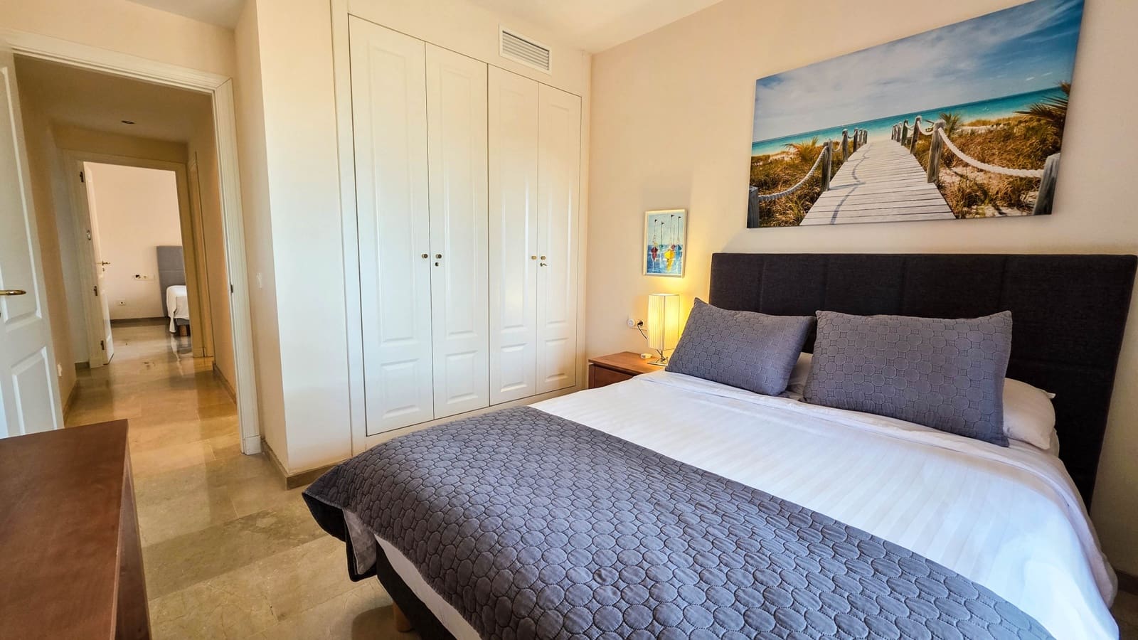 3 bedroom Apartment for sale in La Duquesa / Puerto de la Duquesa with pool garage - € 395,000 (Ref: 9783478)