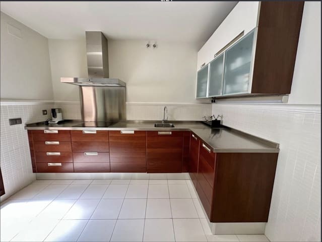3 Zimmer Penthouse zu verkaufen in Nueva Andalucia, Marbella mit Pool Garage - 1.525.000 € (Ref: 9829762)
