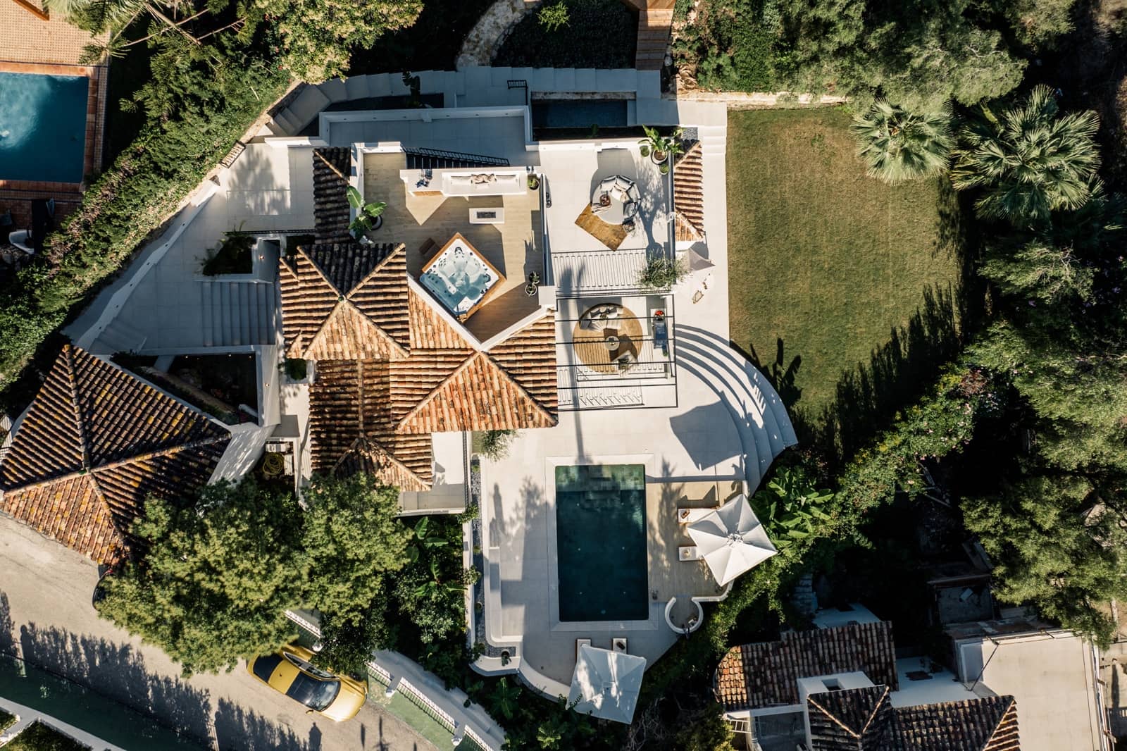 Chalet de 5 habitaciones en Marbella en venta con piscina garaje - 3.250.000 € (Ref: 9830372)