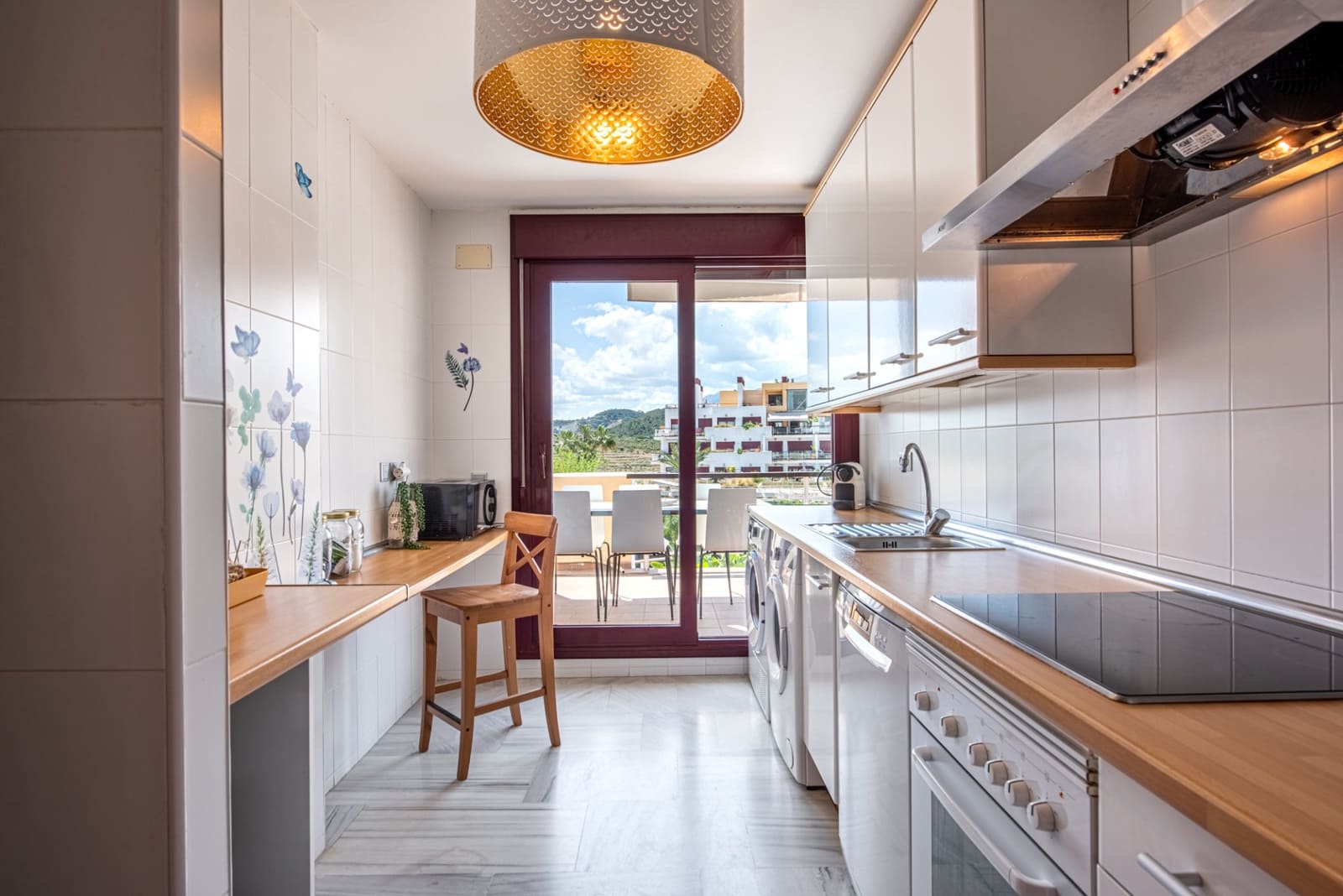 2 soveværelse Lejlighed til salg i Benahavis med swimmingpool garage - € 349.000 (Ref: 9838652)