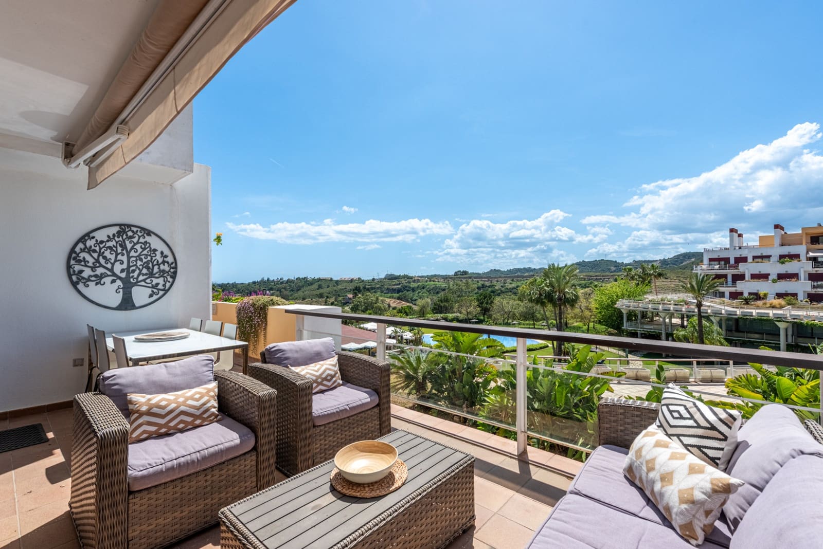 2 soveværelse Lejlighed til salg i Benahavis med swimmingpool garage - € 349.000 (Ref: 9838652)