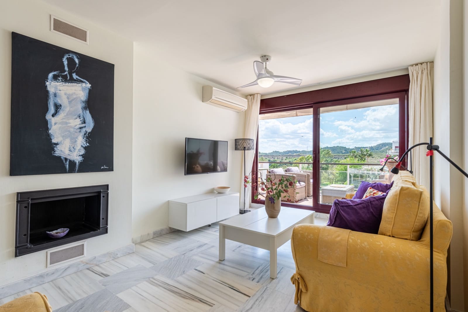 2 soveværelse Lejlighed til salg i Benahavis med swimmingpool garage - € 349.000 (Ref: 9838652)