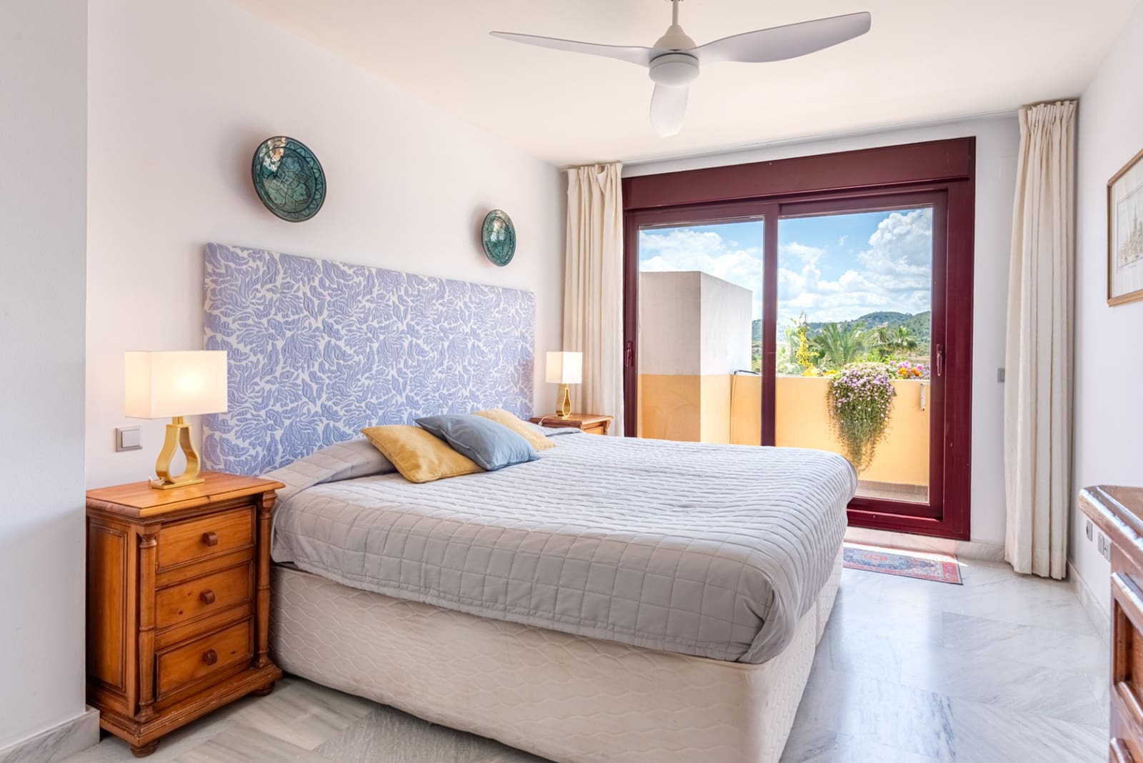 2 soveværelse Lejlighed til salg i Benahavis med swimmingpool garage - € 349.000 (Ref: 9838652)