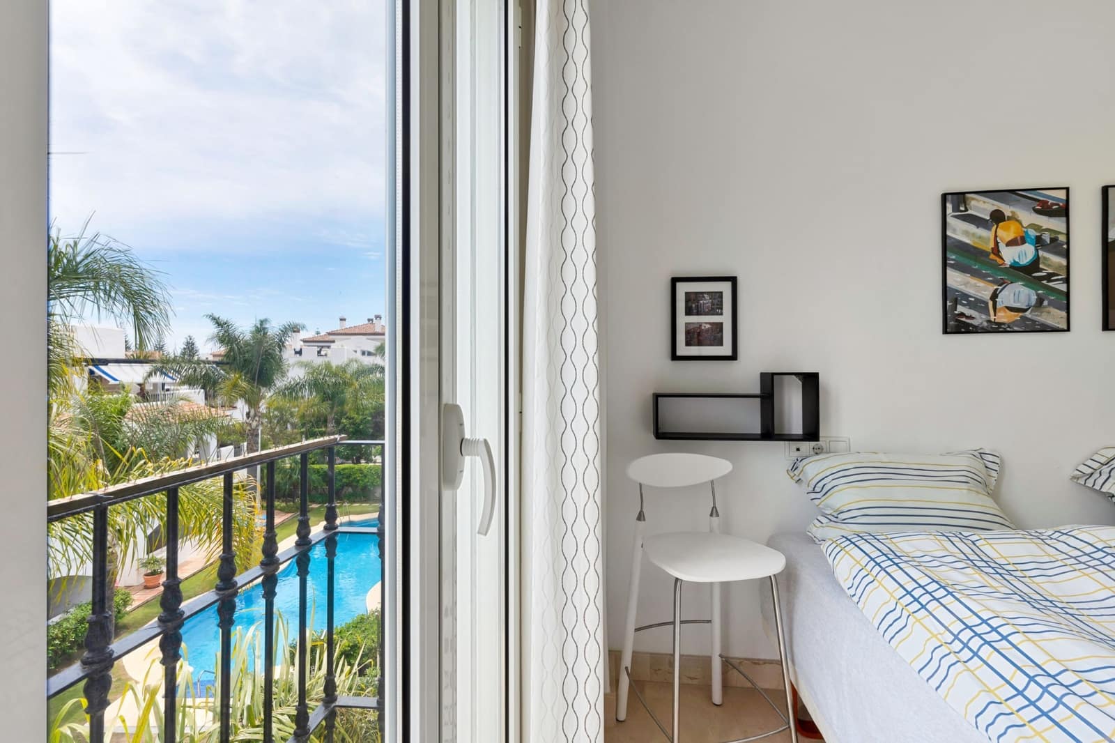 3 bedroom Penthouse for sale in San Pedro de Alcantara with pool garage - € 1,550,000 (Ref: 9839975)