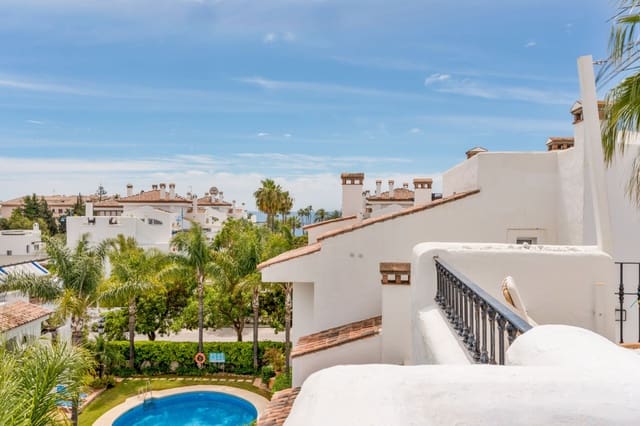 3 bedroom Penthouse for sale in Nueva Alcántara, Marbella with pool garage - € 1,550,000 (Ref: 9839975)