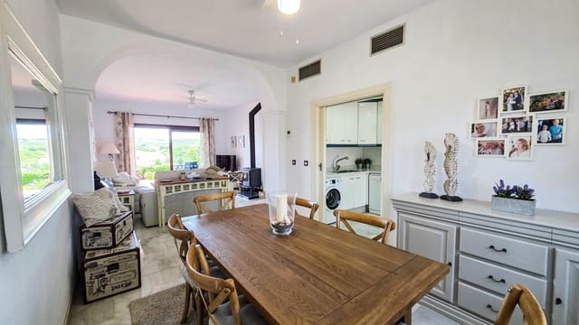 3 sovrum Hus till salu i La Duquesa / Puerto de la Duquesa, Manilva med pool - 485 000 € (Ref: 9859063)