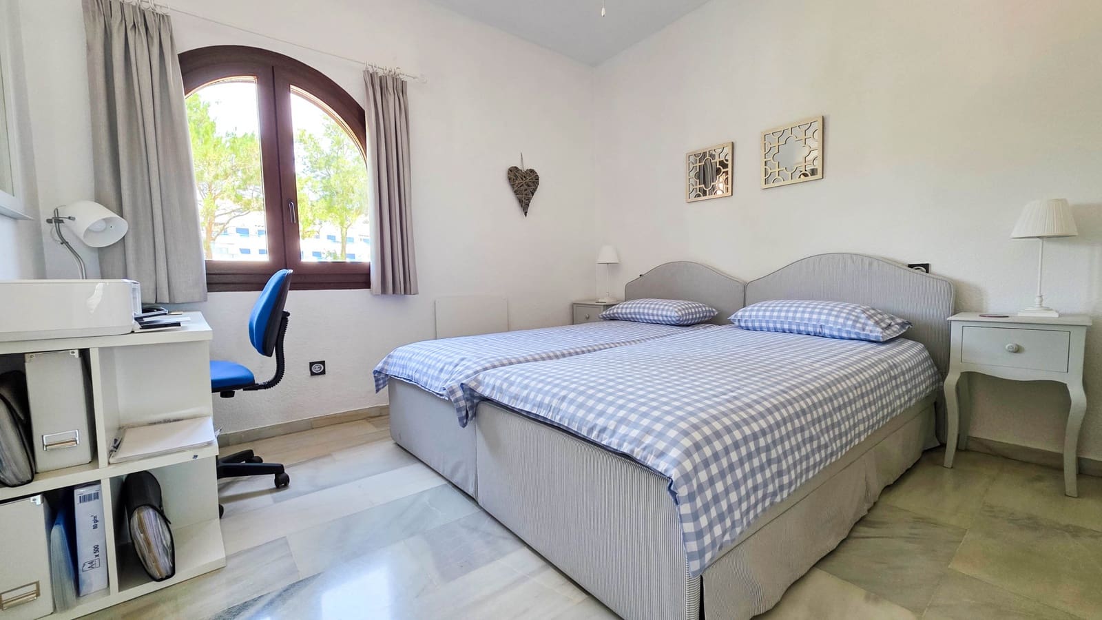 3 sovrum Hus till salu i La Duquesa / Puerto de la Duquesa med pool - 485 000 € (Ref: 9859063)