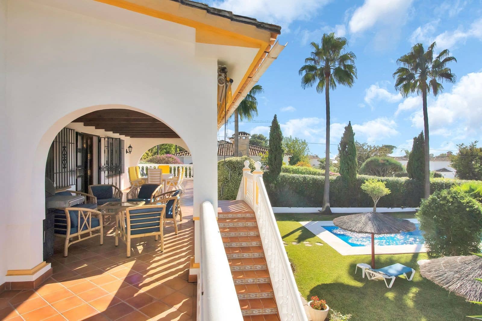 4 Zimmer Villa zu verkaufen in San Pedro de Alcantara mit Pool Garage - 2.100.000 € (Ref: 9922830)