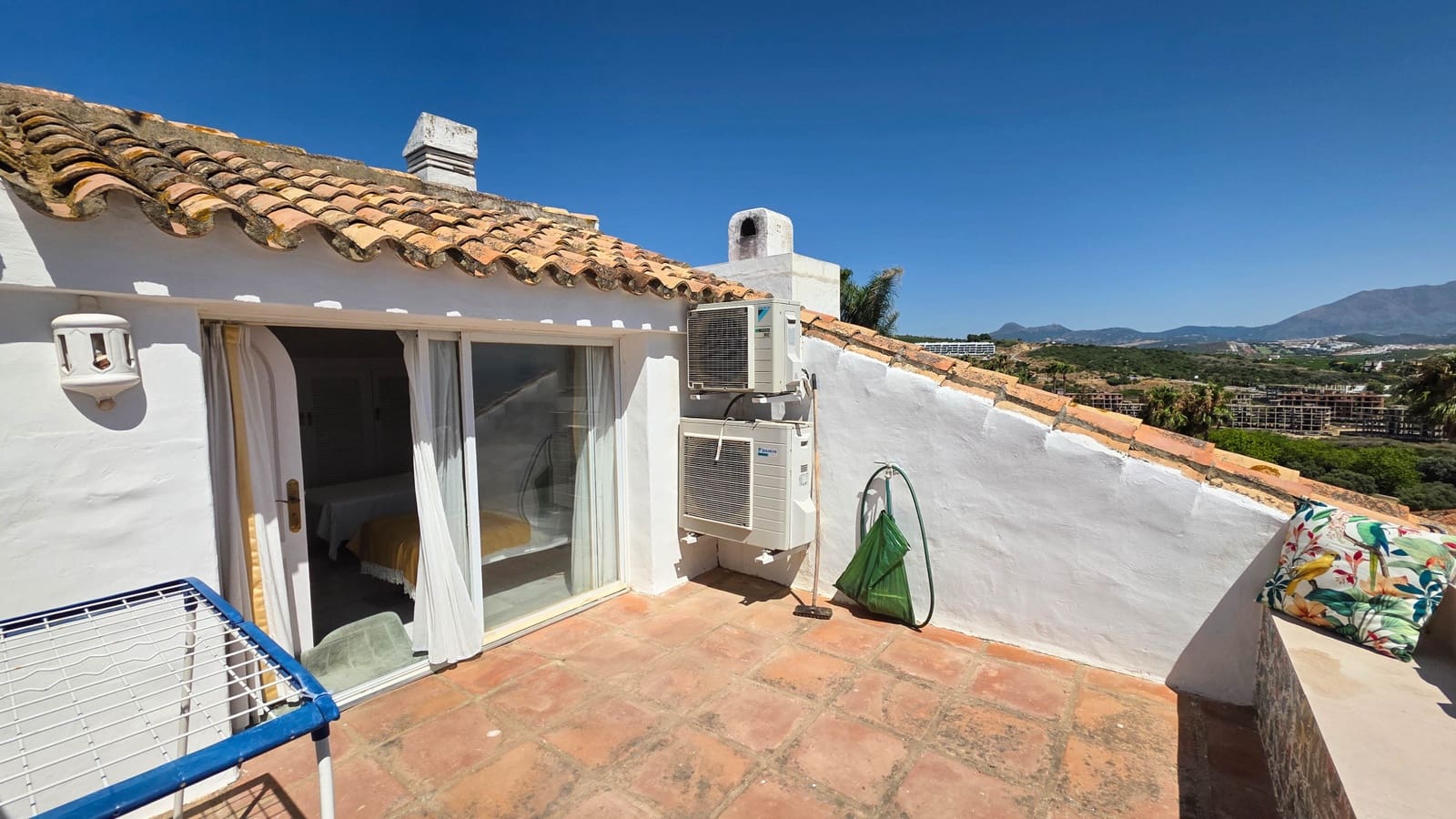 3 quarto Casa em Banda para venda em La Duquesa / Puerto de la Duquesa com piscina garagem - 515 000 € (Ref: 9944924)