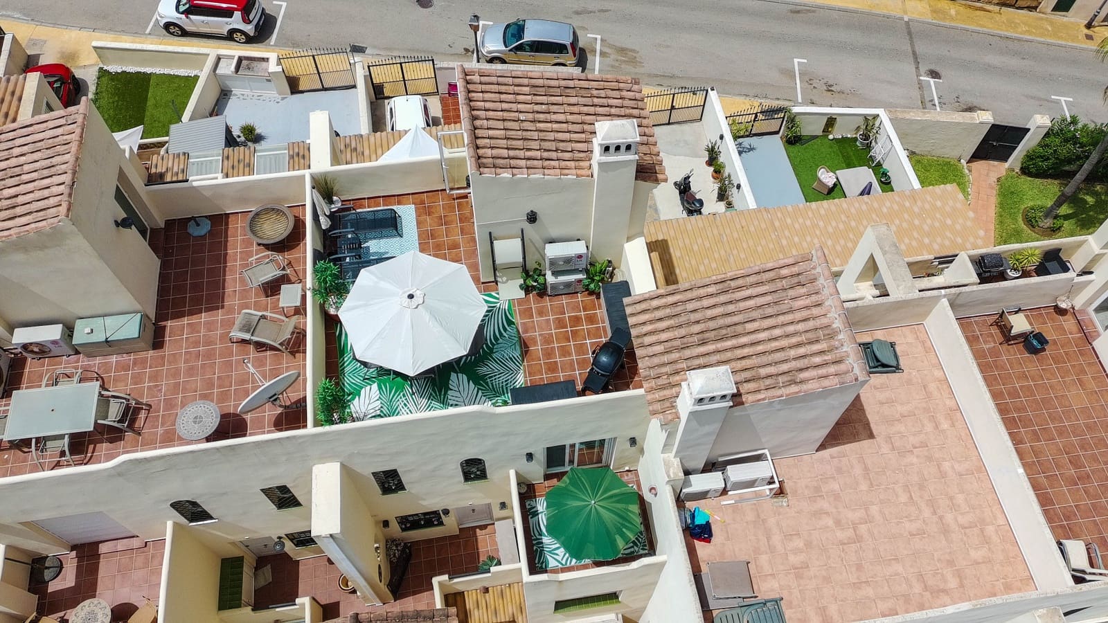 3 soveværelse Penthouse til salg i Bahia de Casares med swimmingpool garage - € 299.000 (Ref: 9974639)