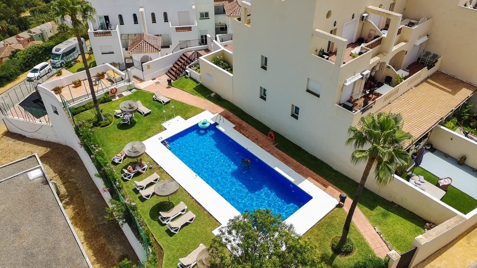 3 soveværelse Penthouse til salg i Bahia de Casares med swimmingpool garage - € 299.000 (Ref: 9974639)