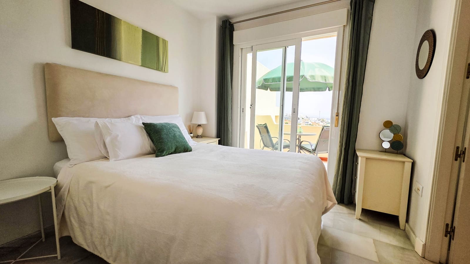 3 soveværelse Penthouse til salg i Bahia de Casares med swimmingpool garage - € 299.000 (Ref: 9974639)