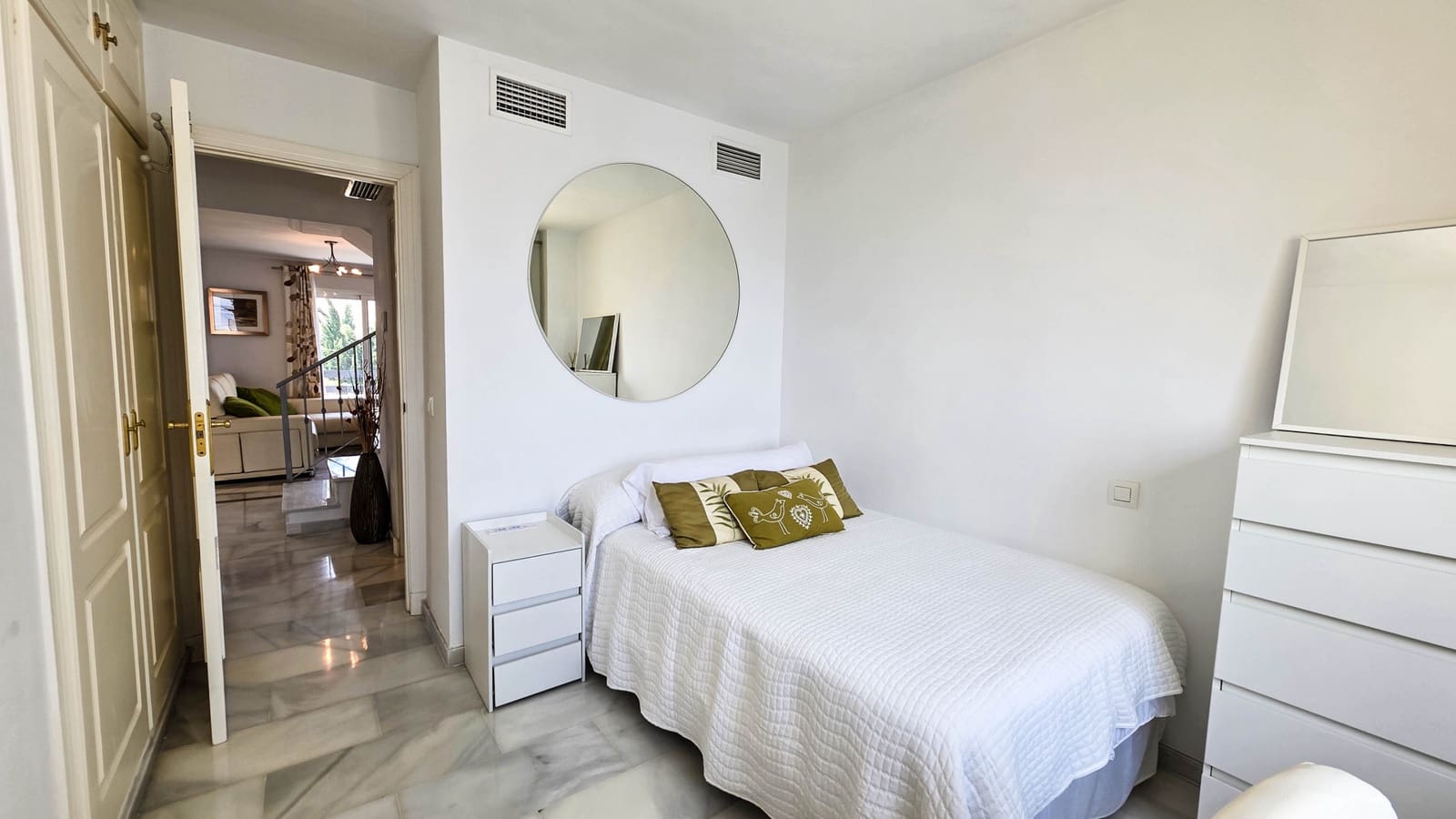 3 soveværelse Penthouse til salg i Bahia de Casares med swimmingpool garage - € 299.000 (Ref: 9974639)
