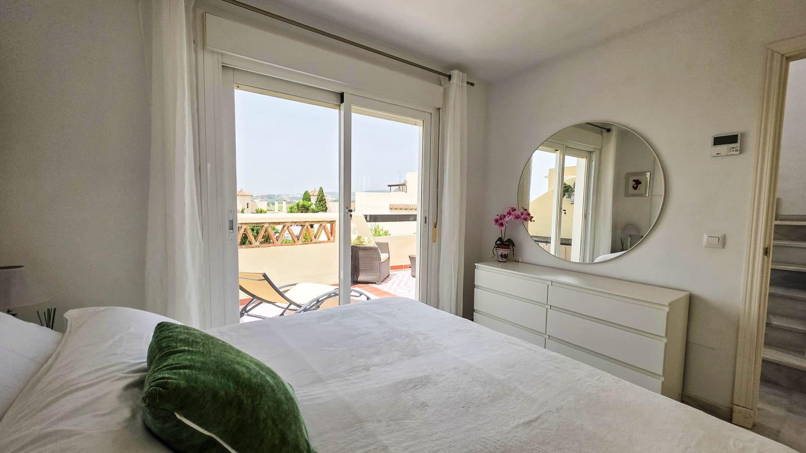 3 soveværelse Penthouse til salg i Bahia de Casares med swimmingpool garage - € 299.000 (Ref: 9974639)