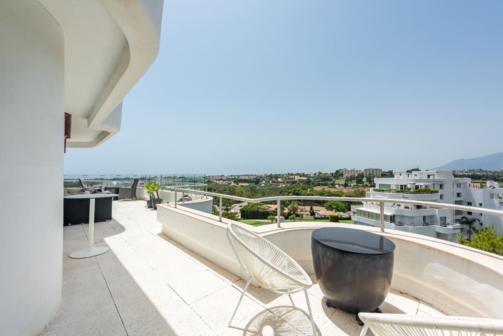 2 camera da letto Appartamento in vendita in Guadalmina con garage - 799.000 € (Rif: 9983735)