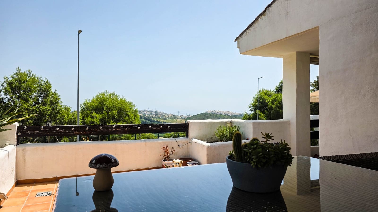 Apartamento de 3 habitaciones en Casares en venta con piscina garaje - 399.000 € (Ref: 9993641)