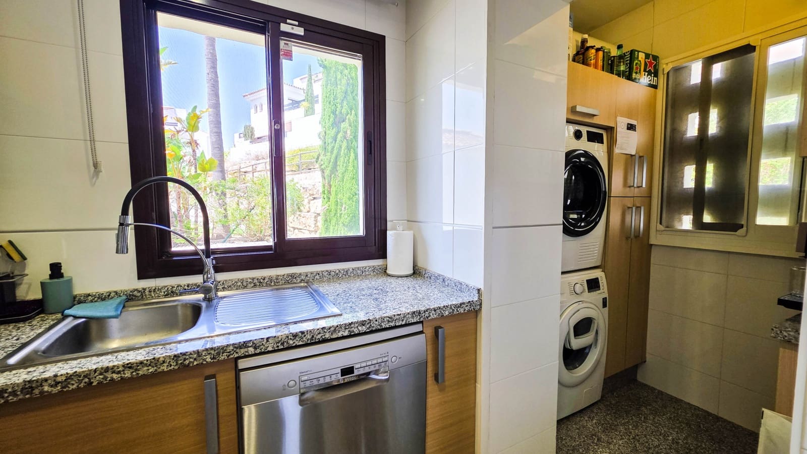 Apartamento de 3 habitaciones en Casares en venta con piscina garaje - 399.000 € (Ref: 9993641)