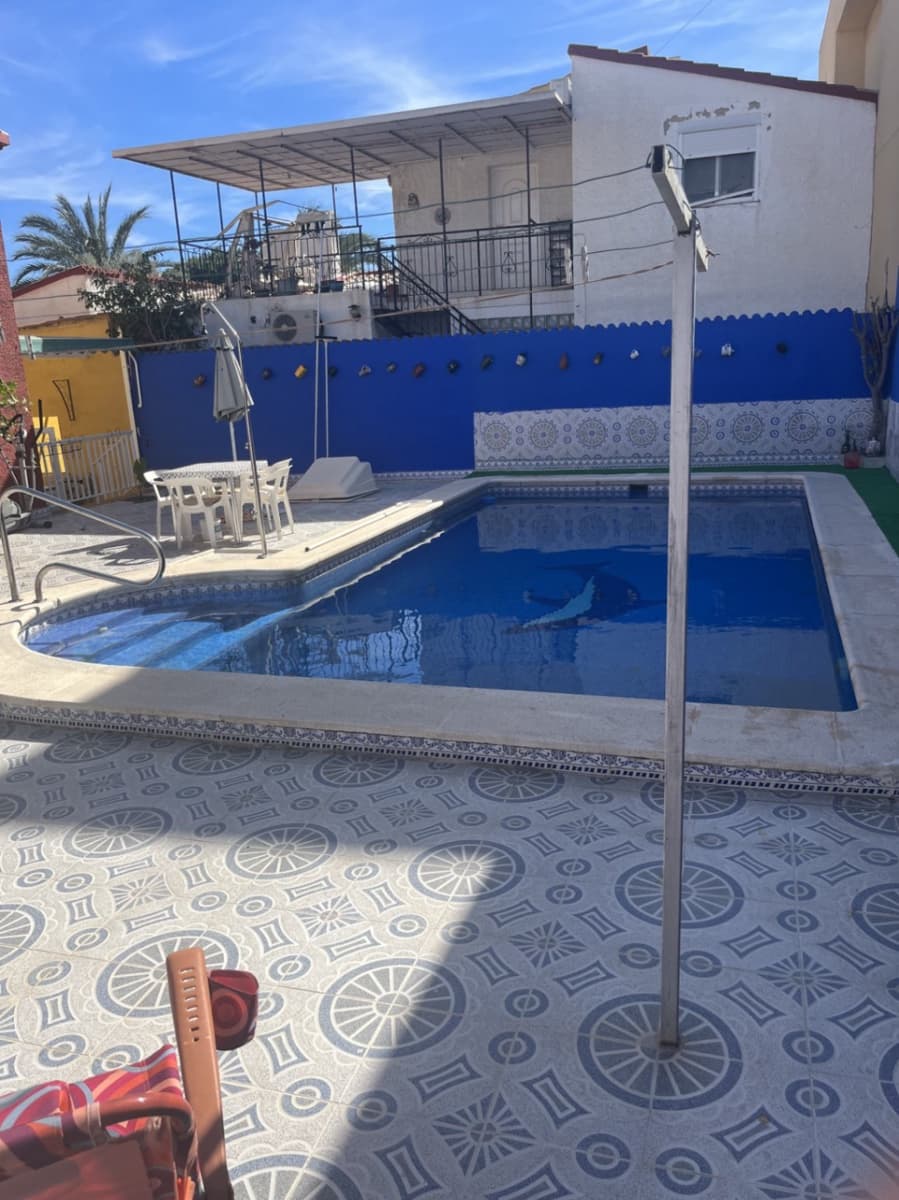 4 Zimmer Villa zu verkaufen in Punta Prima mit Pool - 359.000 € (Ref: 7772689)