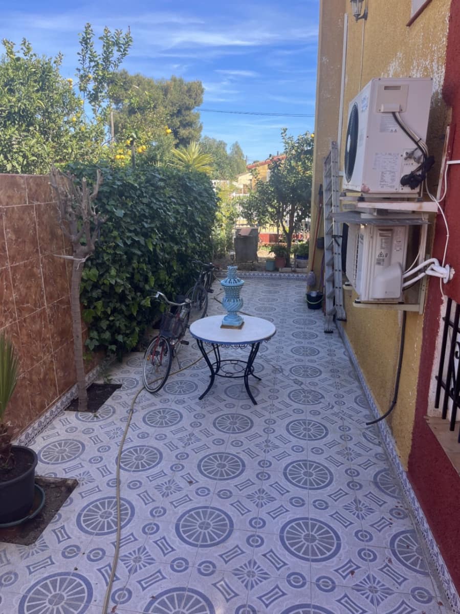 4 Zimmer Villa zu verkaufen in Punta Prima mit Pool - 359.000 € (Ref: 7772689)