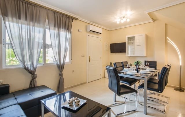 3 Zimmer Haus zu verkaufen in Villamartin, Orihuela mit Pool - 165.000 € (Ref: 9235142)