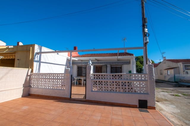 2 quarto Bungalow para venda em Torrevieja com piscina garagem - 129 999 € (Ref: 9516400)