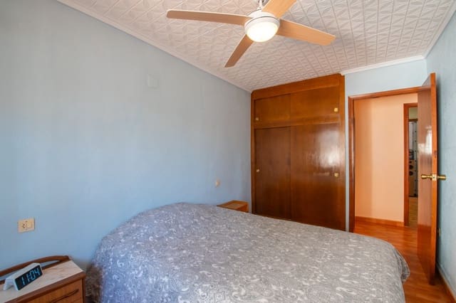 2 quarto Bungalow para venda em Torrevieja com piscina garagem - 129 999 € (Ref: 9516400)